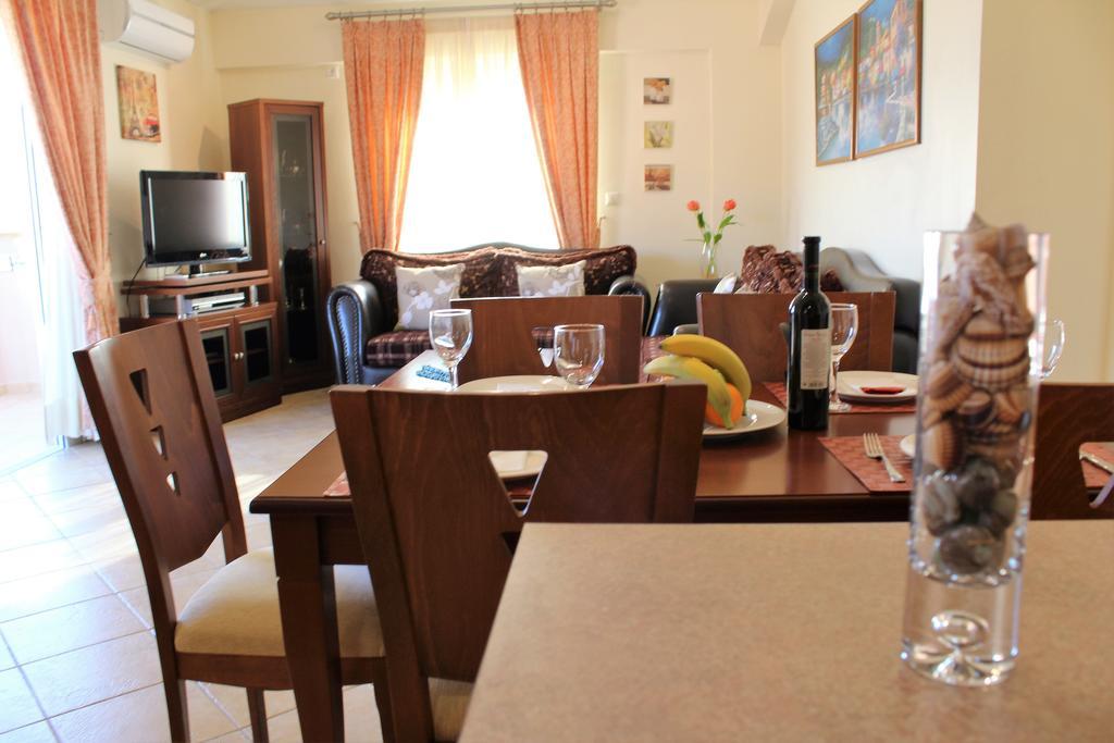 Helen'S Sounio Apartments Соунио Екстериор снимка